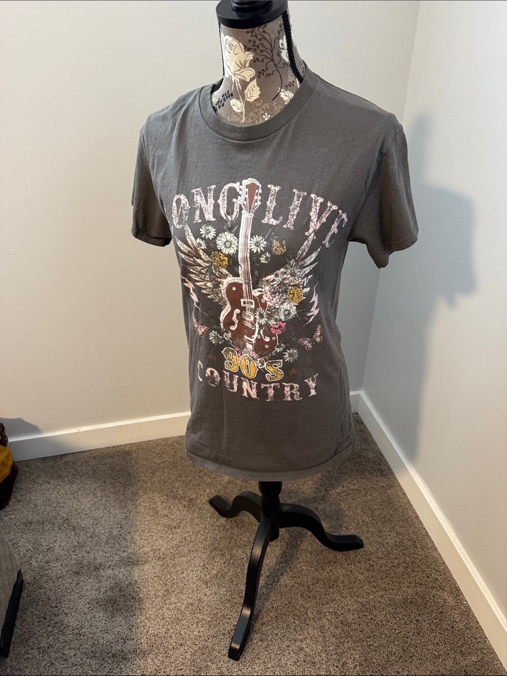 Charcoal Graphic 'Long Live Country' Crewneck T‑Shirt